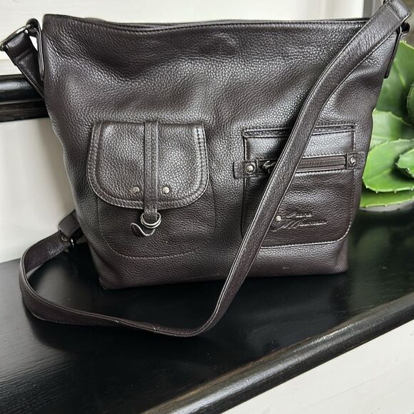 Stone Mountain like new genuine leather crossbody shoulder handbag purse woven - Picture 1 of 16